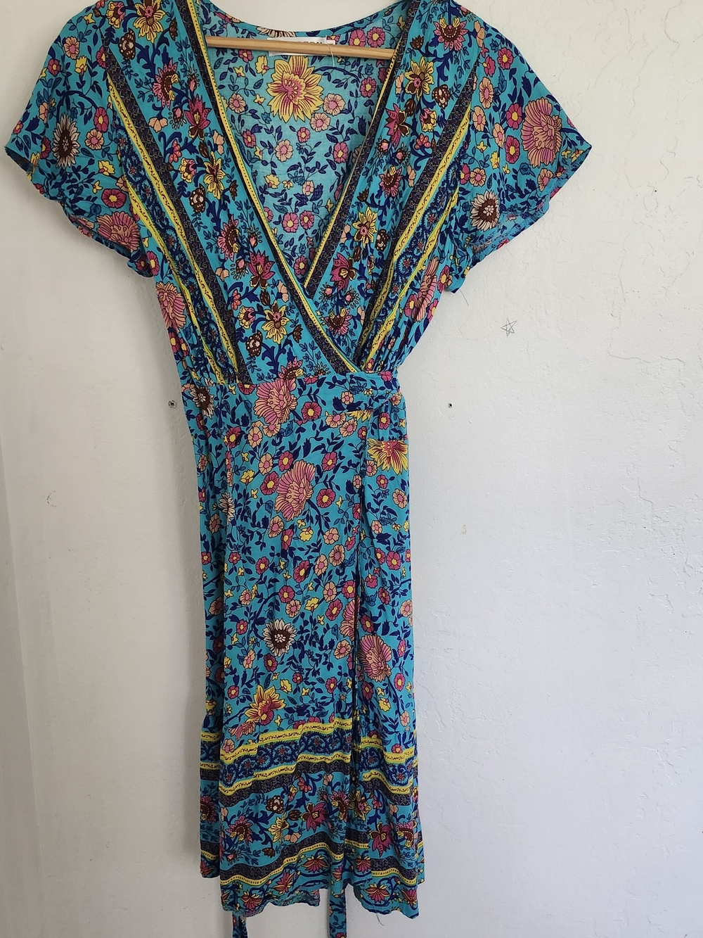 Bright Floral Mini Wrap Dress in Turquoise - Picture 2 of 9